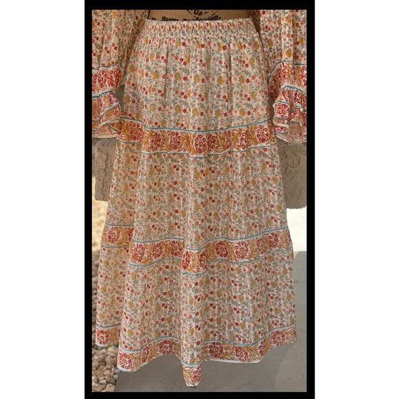 Cleobella Rhea Blouse and Rosa Midi Skirt Carnation Print Set Size: Large - Picture 9 of 12